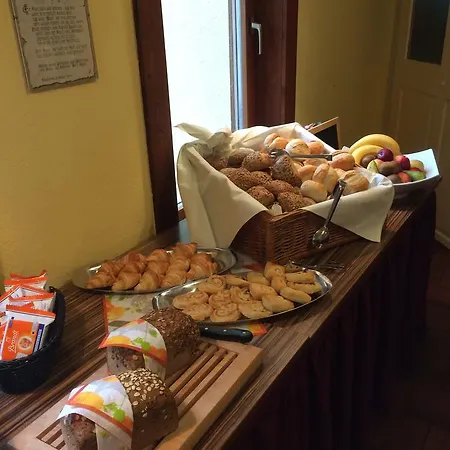 Zum Herrenhaus Hotel Behringen (Thuringia)