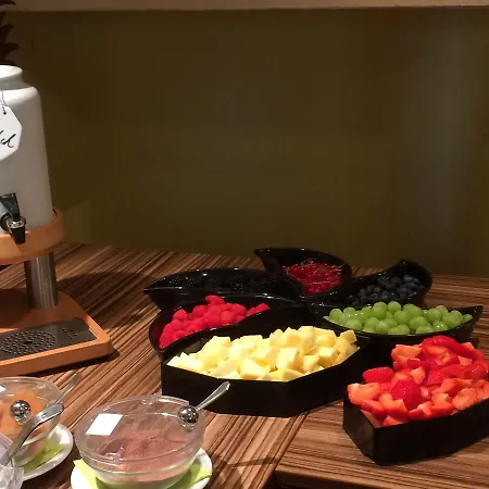 Zum Herrenhaus Hotel 3*